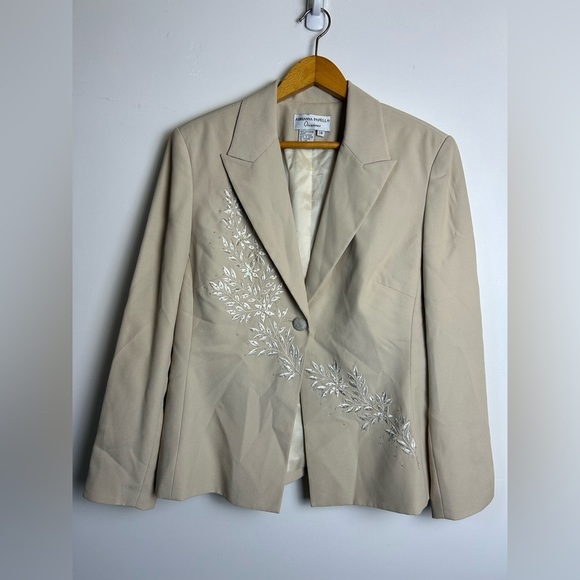 VTG Y2K Adrianna Papel Occasion 14 Blazer Beaded Sequins Tan one Button Preppy - Picture 3 of 16